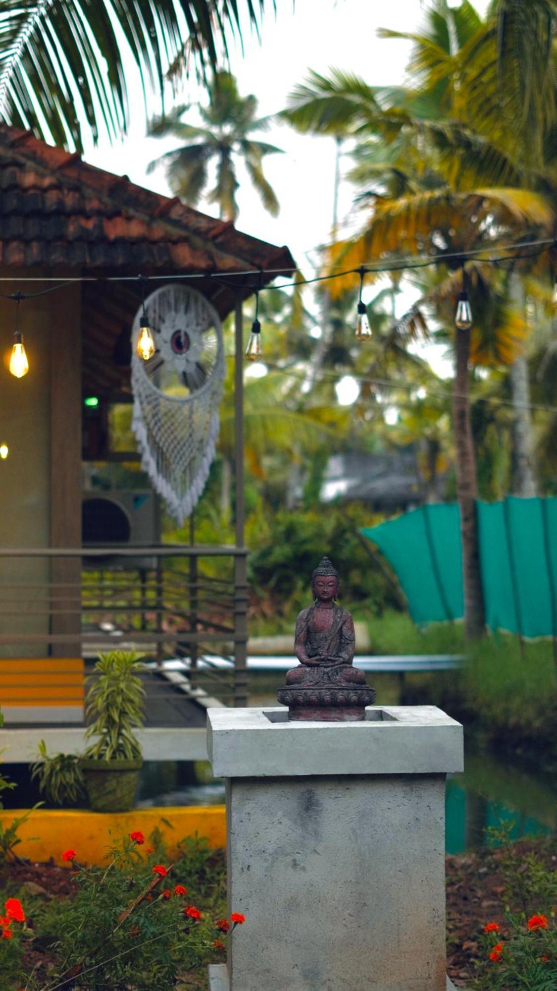 Vrindavan Homestay Mundrothuruth Екстер'єр фото